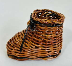 картинка 07-043 Плетеные сувениры Ботинок 7Х3Н5,5 см.(лоза)  от магазина Одежда+