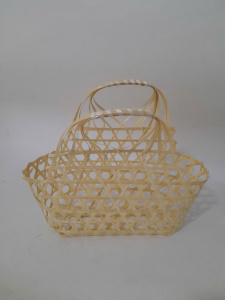 картинка 01-002 Корзина плетеная 29x12xH12/26 см.(бамбук срезан.) от магазина Одежда+