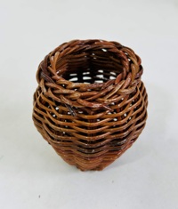 картинка 01-062 Ваза плетеная Кувшин Ф3Н4 см.(бамбук) от магазина Одежда+